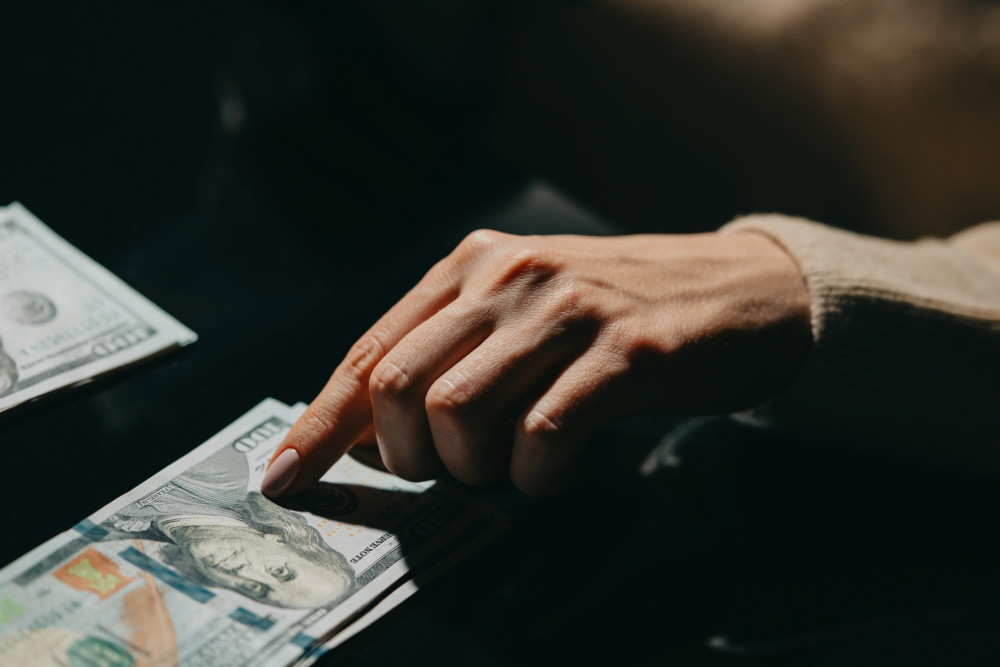 L'impact des congés payés sur un salaire brut de 2 500 euros net : Une étude comparative
